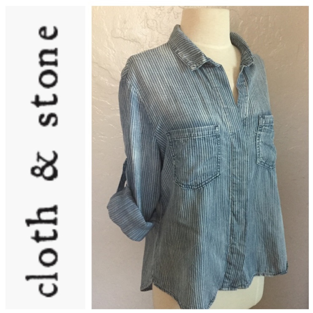Anthropologie Cloth + Stone split back striped top